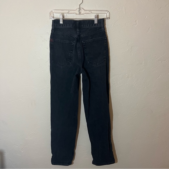 Urban Outfitters BDG High Rise Baggy Petite Distressed Black Jeans Sz 24 - Picture 4 of 5